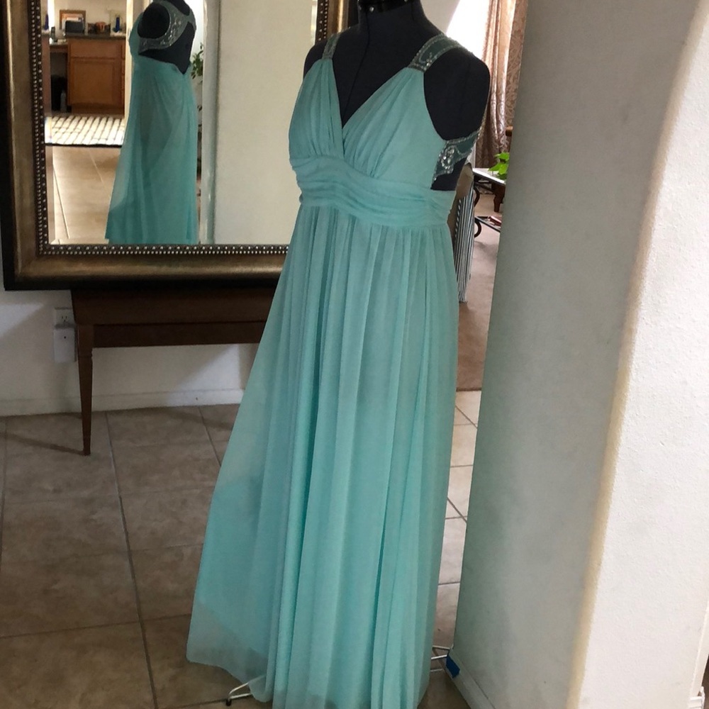 Windsor Formal Dress